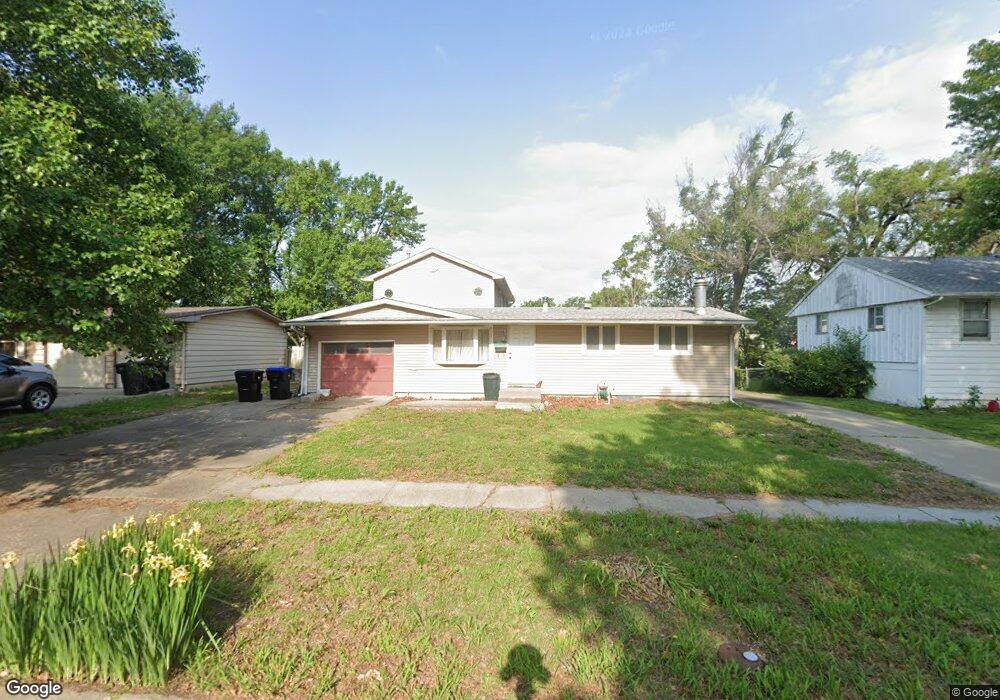 3309 SW Moundview Dr, Topeka, KS 66614 - photo 1