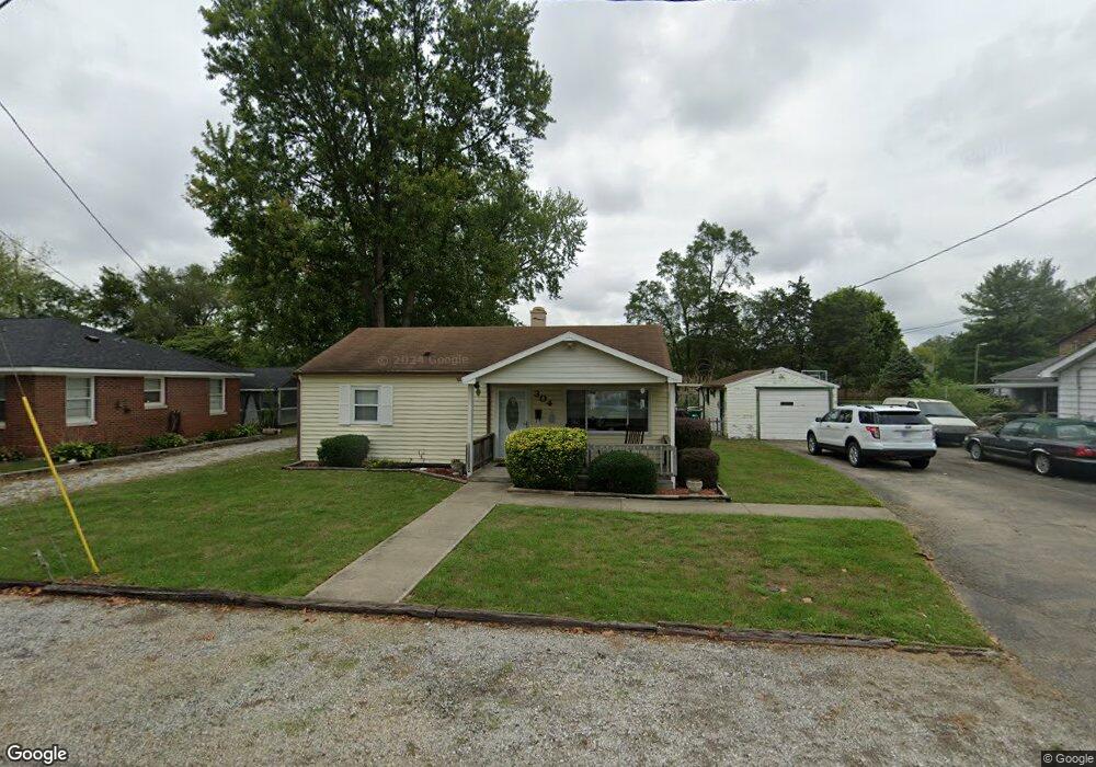 304 W North St, Plainfield, IN 46168 - photo 1