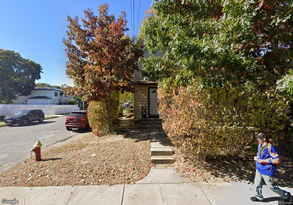 838 Oakfield Ave, Wantagh, NY 11793 - photo 1