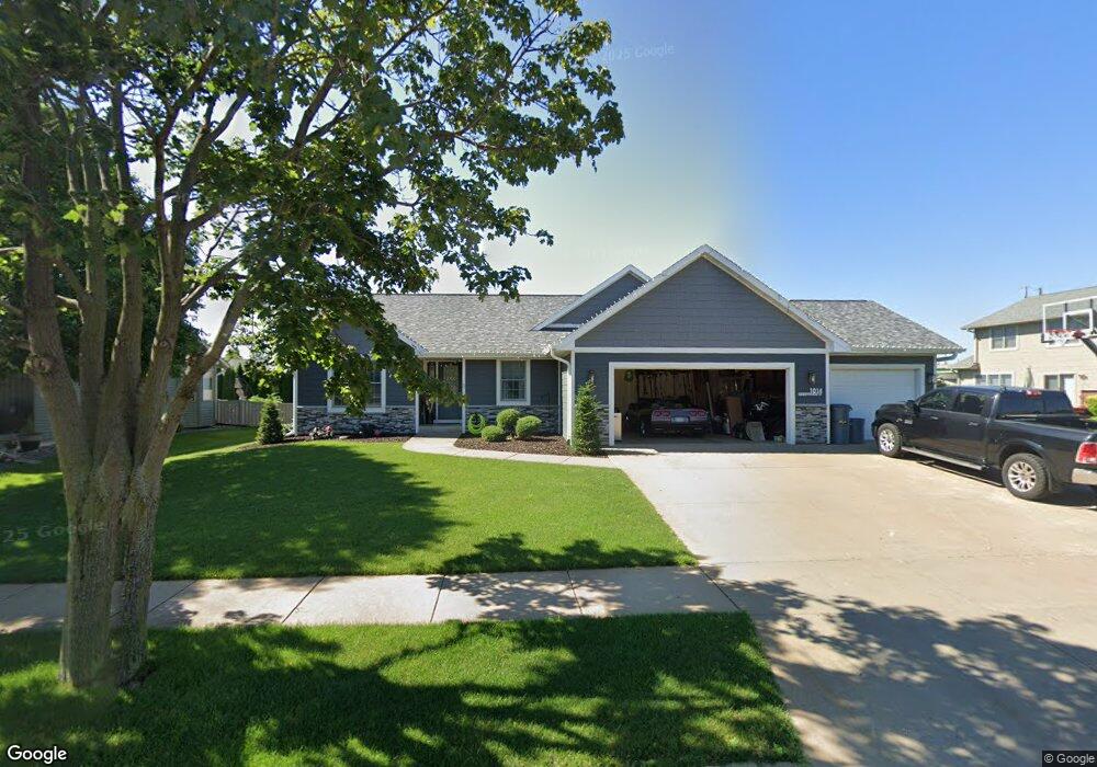 1014 Greenwood St, Holmen, WI 54636 - photo 1