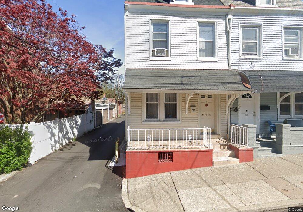 215 W Chew St, Allentown, PA 18102 - photo 1