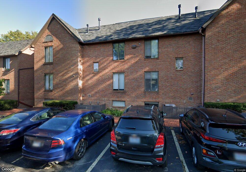 275 Lear St unit 3, Columbus, OH 43206 - photo 1