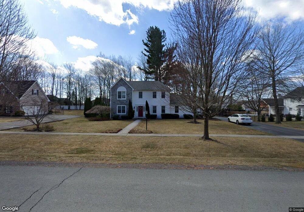 921 Old Logger Rd, Moscow, PA 18444 - photo 1