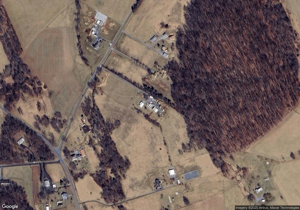 11605 Simpsons Mill Rd, Keymar, MD 21757 - photo 1