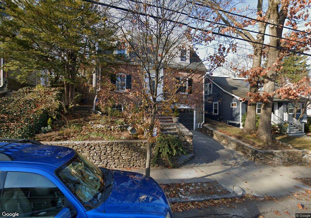 17 Pine Ridge Rd, Arlington, MA 02476 - photo 1