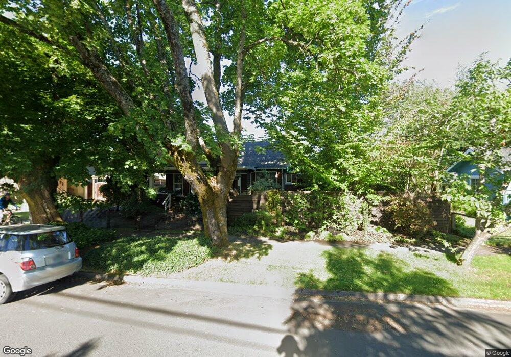 1044 Monroe St, Eugene, OR 97402 - photo 1