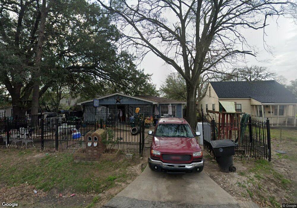 4707 Siegel St, Houston, TX 77009 - photo 1