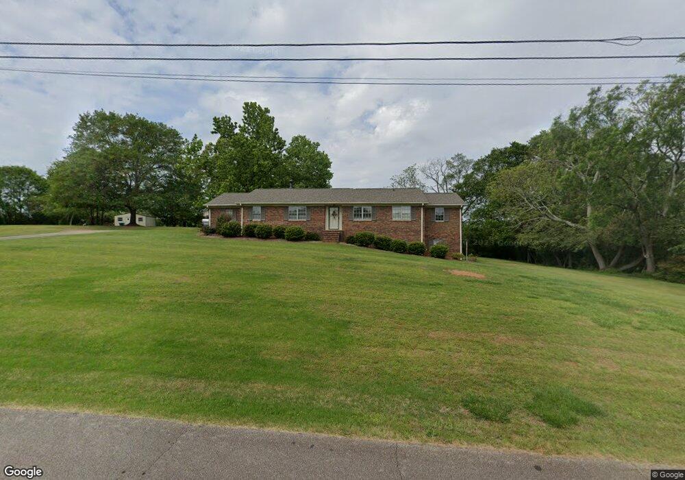 183 Rolling Hills Dr, Royston, GA 30662 - photo 1