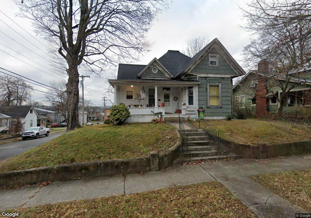 316 W Locust St, Johnson City, TN 37604 - photo 1