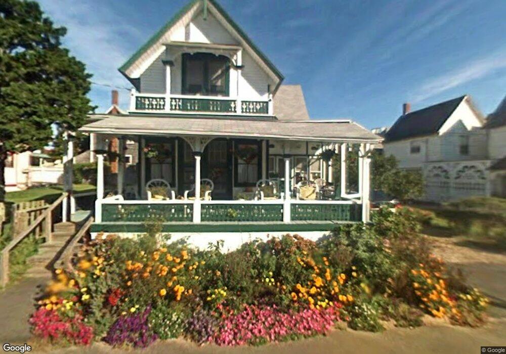 7 Narragansett Ave, Oak Bluffs, MA 02557 - photo 1