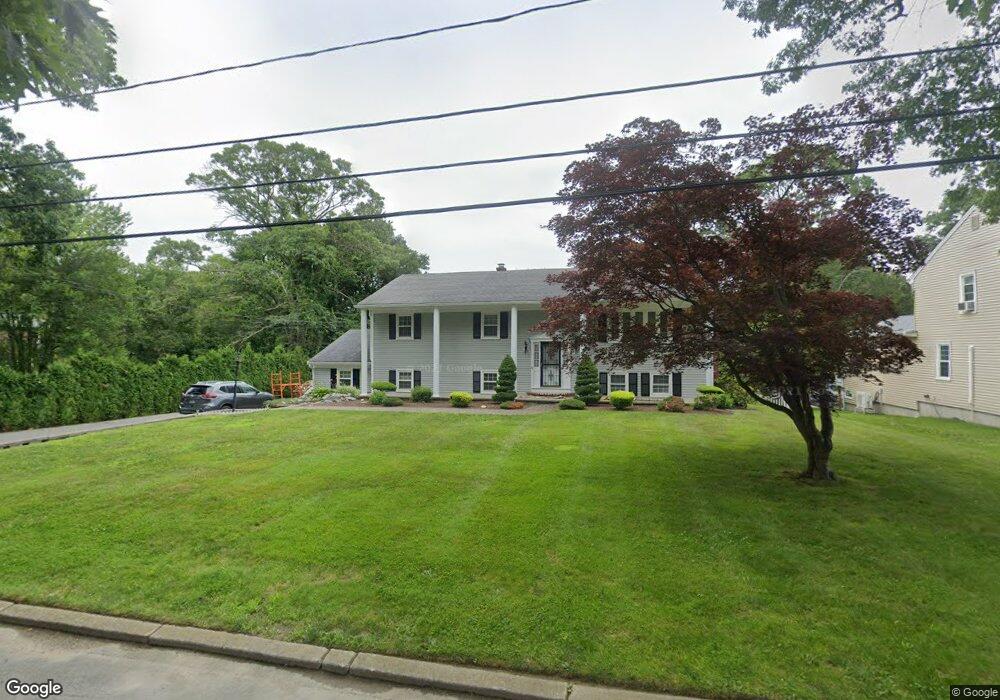 12 Wapping Dr, Bristol, RI 02809 - photo 1