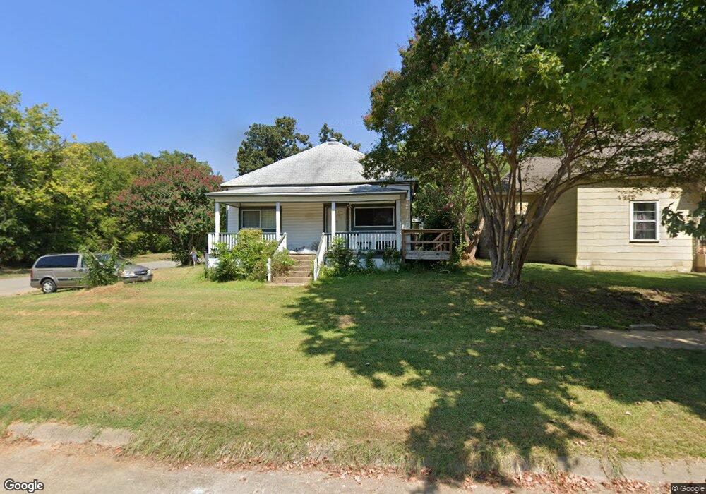 931 W Day St, Denison, TX 75020 - photo 1