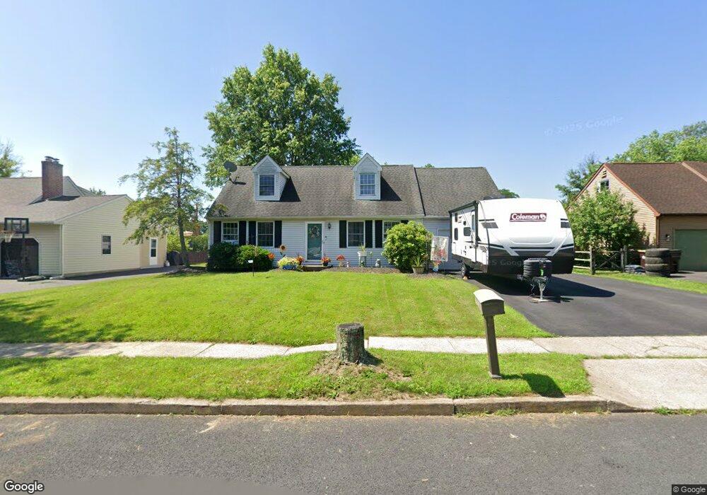 771 Whistle Stop Ln, Quakertown, PA 18951 - photo 1