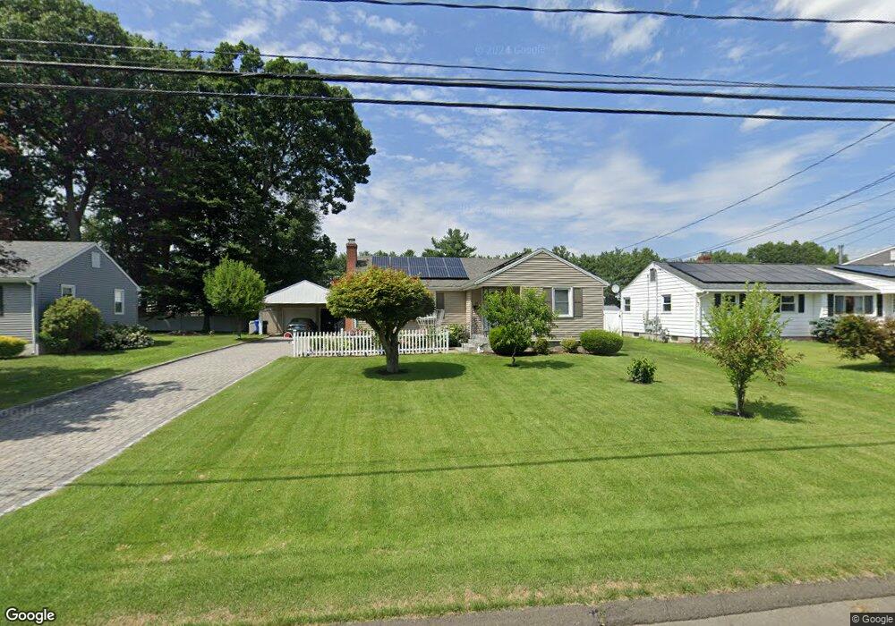 48 Woodmere Rd, Newington, CT 06111 - photo 1