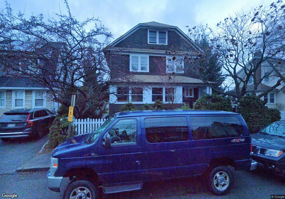 33 Whitman St, Hastings On Hudson, NY 10706 - photo 1