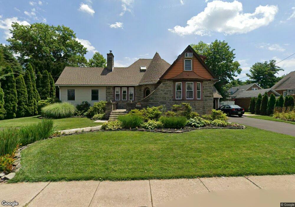 811 N Cedar Rd, Jenkintown, PA 19046 - photo 1