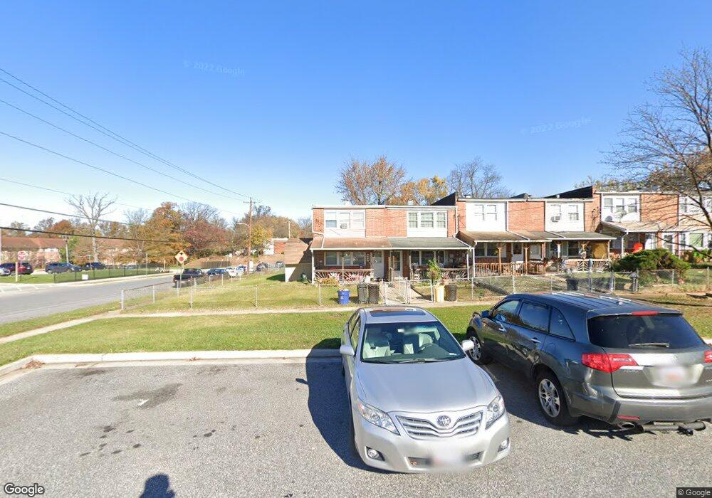 444 Lambert Ct, Halethorpe, MD 21227 - photo 1