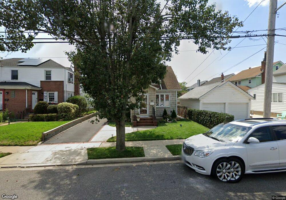 48 E Carpenter St, Valley Stream, NY 11580 - photo 1