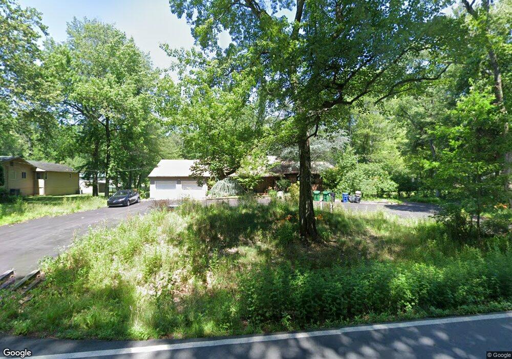 109 Fresh Ponds Rd unit rear, Monroe Township, NJ 08831 - photo 1