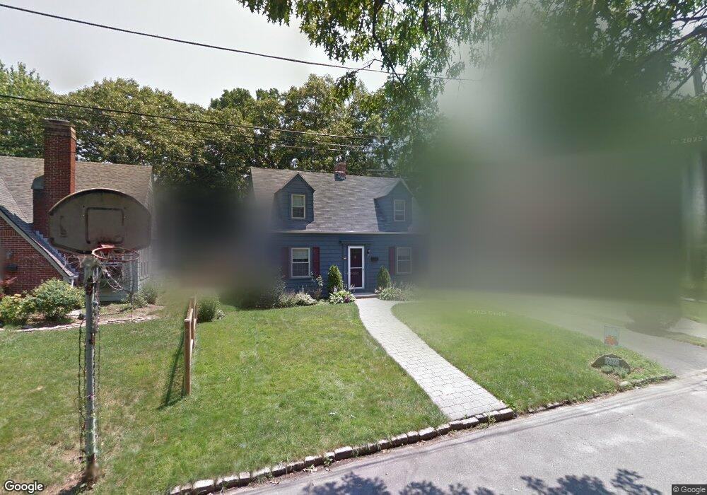 226 Calaman Rd, Cranston, RI 02910 - photo 1