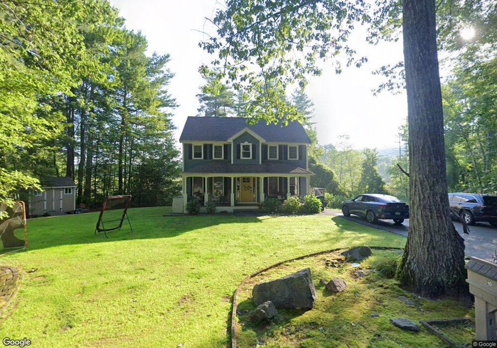 10 Spaulding Dr, Merrimack, NH 03054 - photo 1