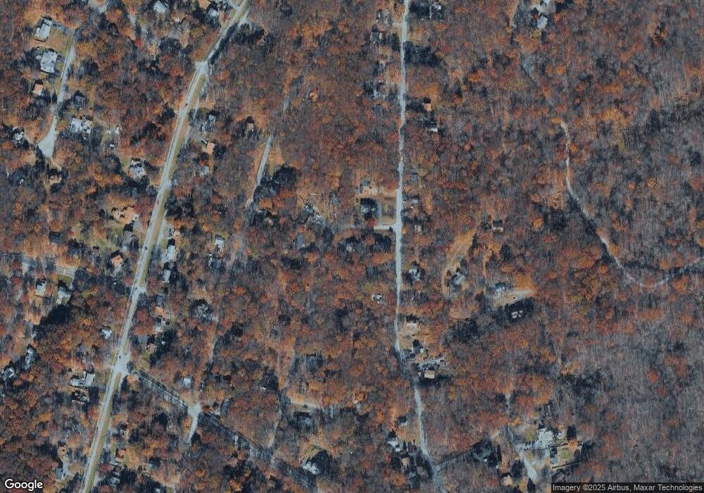 2115 Fawn Ln, Bushkill, PA 18324 - photo 1