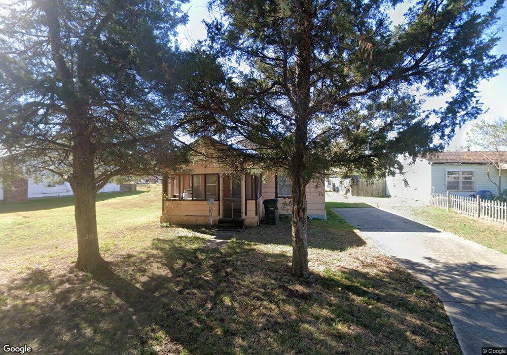 1120 N Collins Ave, Okmulgee, OK 74447 - photo 1