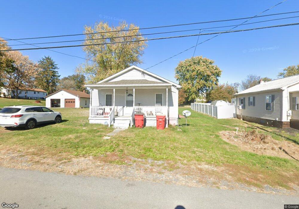 209 E 10th Ave, Ranson, WV 25438 - photo 1