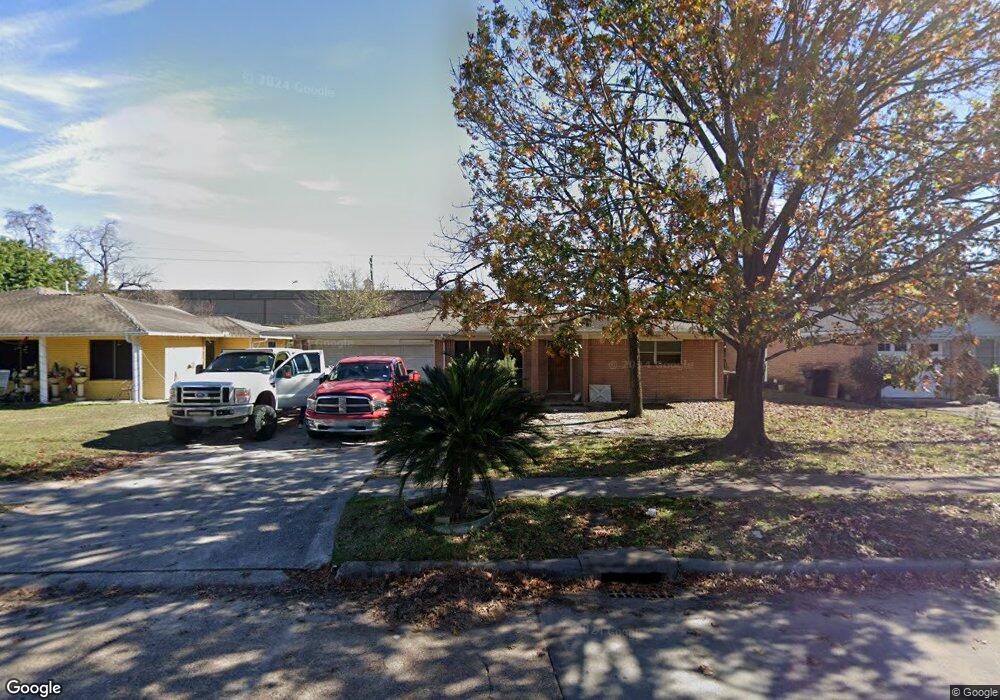 9114 Sunnywood Dr, Houston, TX 77088 - photo 1