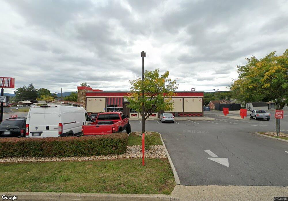 1432 W Main St, Waynesboro, VA 22980 - photo 1