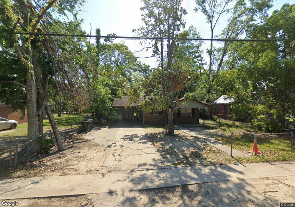 1003 McDonald Rd, Douglas, GA 31533 - photo 1