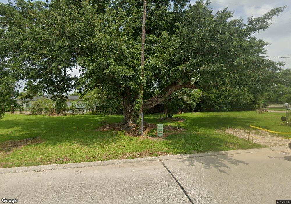1010 Lincoln St, Lake Charles, LA 70601 - photo 1