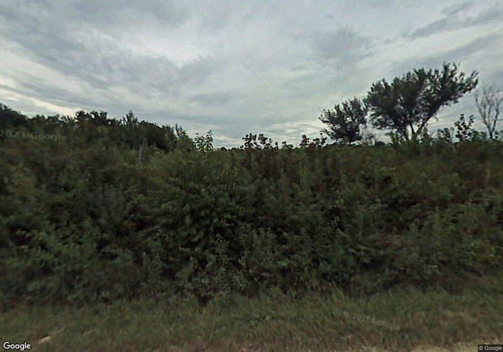 5140 SW Docking Rd, Topeka, KS 66610 - photo 1