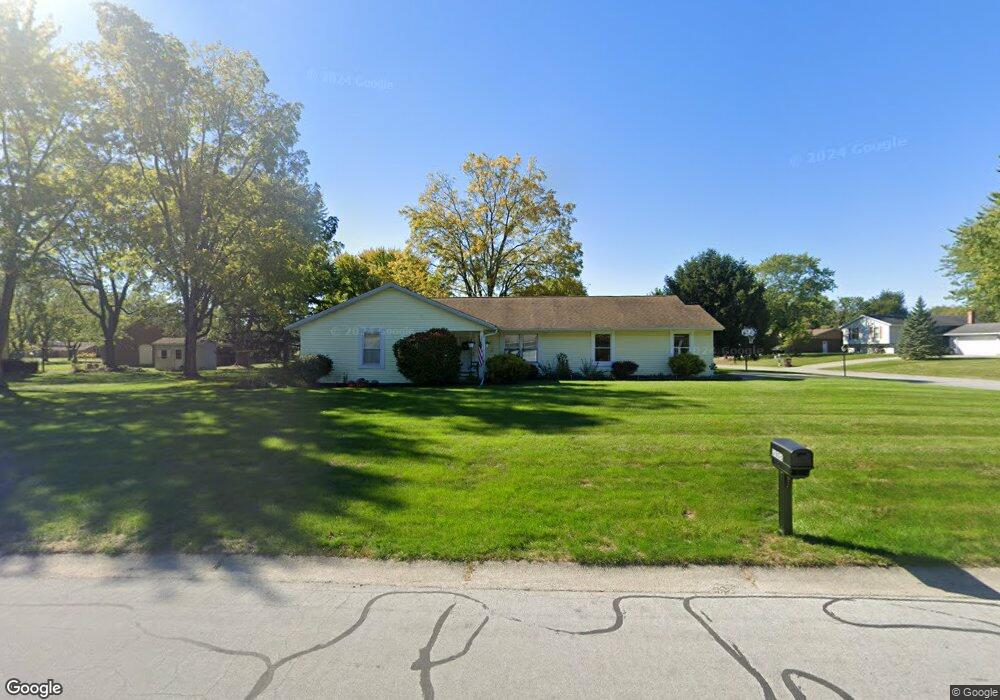 2808 E Amblewood Cir, Lima, OH 45806 - photo 1