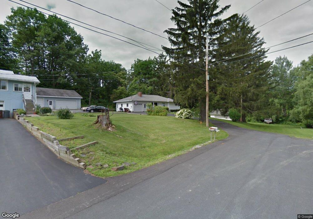 7 Overlook St, Slingerlands, NY 12159 - photo 1