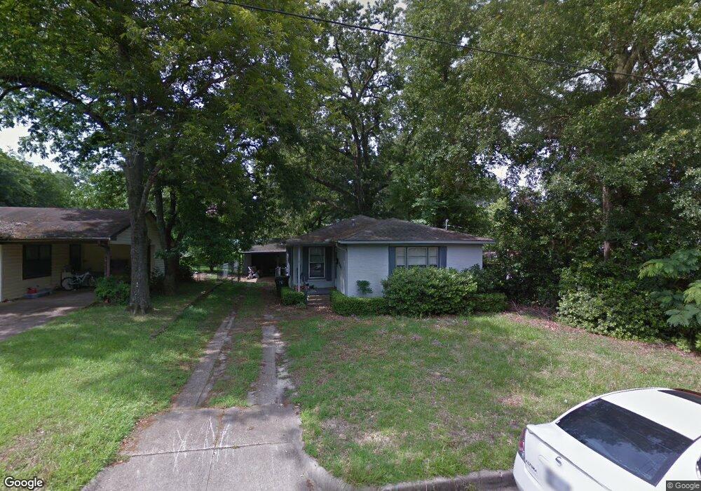 1301 Cardwell Ln, Tyler, TX 75701 - photo 1