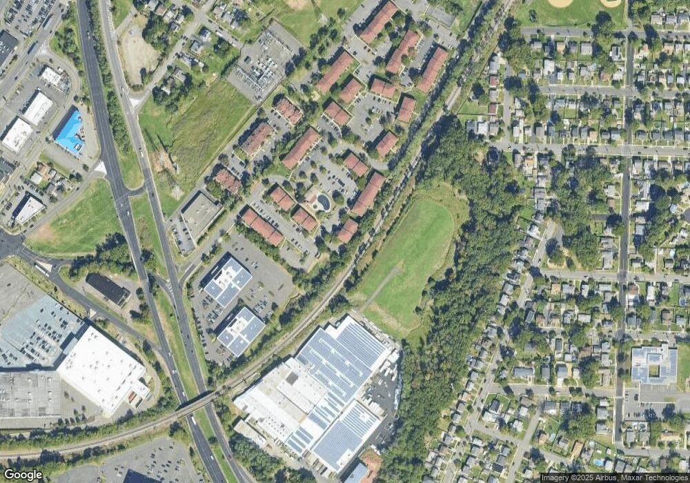 51 Golden Square, Woodbridge, NJ 07095 - photo 1