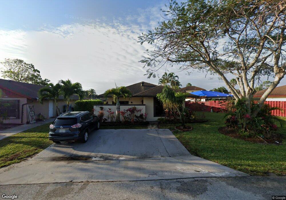 5410 Garden Hills Cir, West Palm Beach, FL 33415 - photo 1