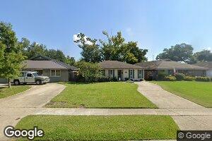 301 Carolyn Dr, New Orleans, LA 70123