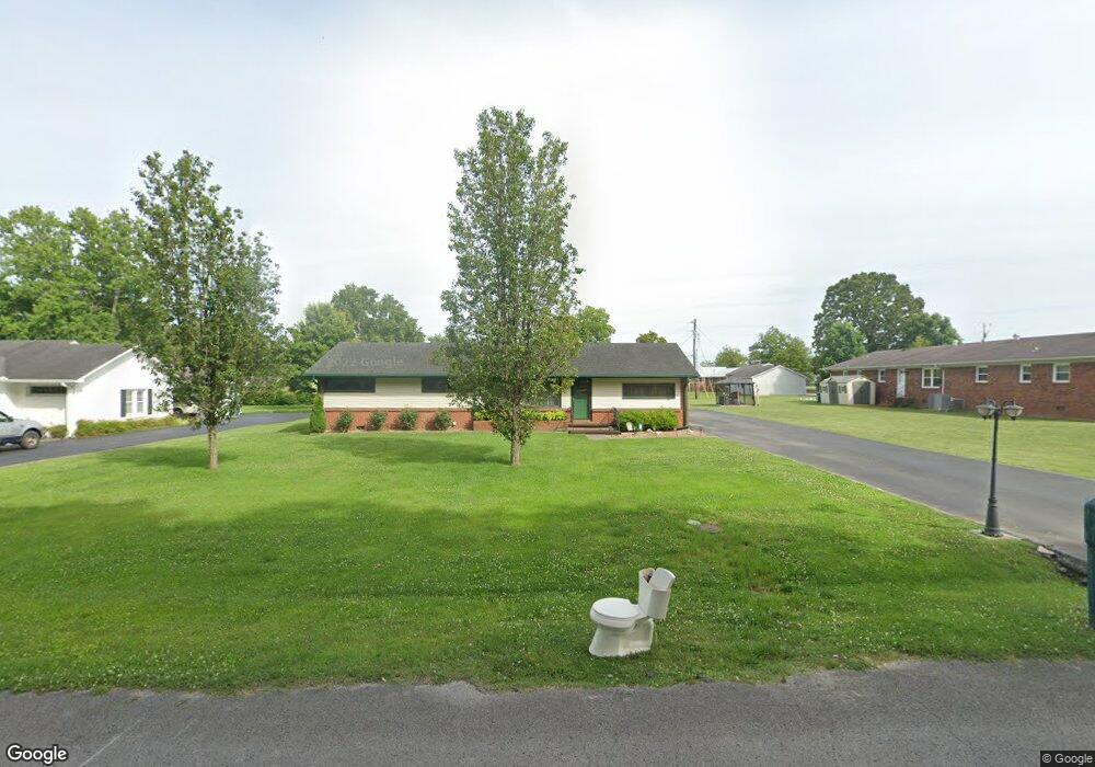 602 Henley St, Manchester, TN 37355 - photo 1