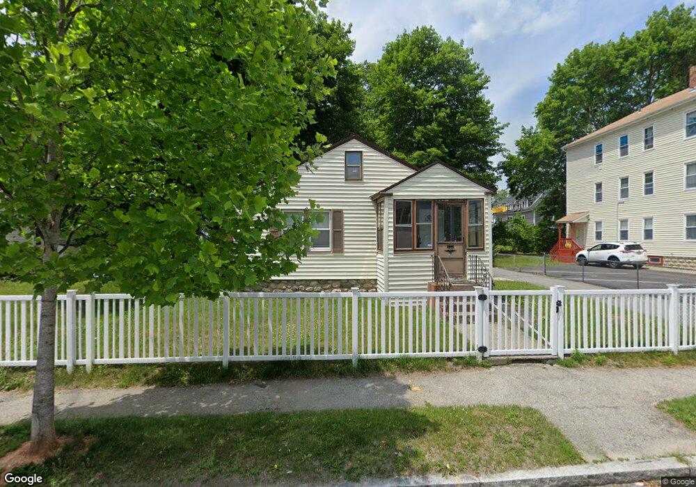 52 Deerfield St, Worcester, MA 01602 - photo 1