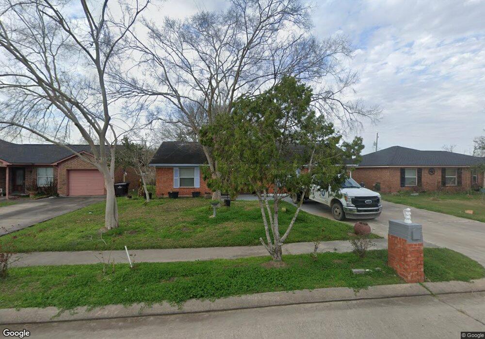 1157 Ben Dr, Alvin, TX 77511 - photo 1