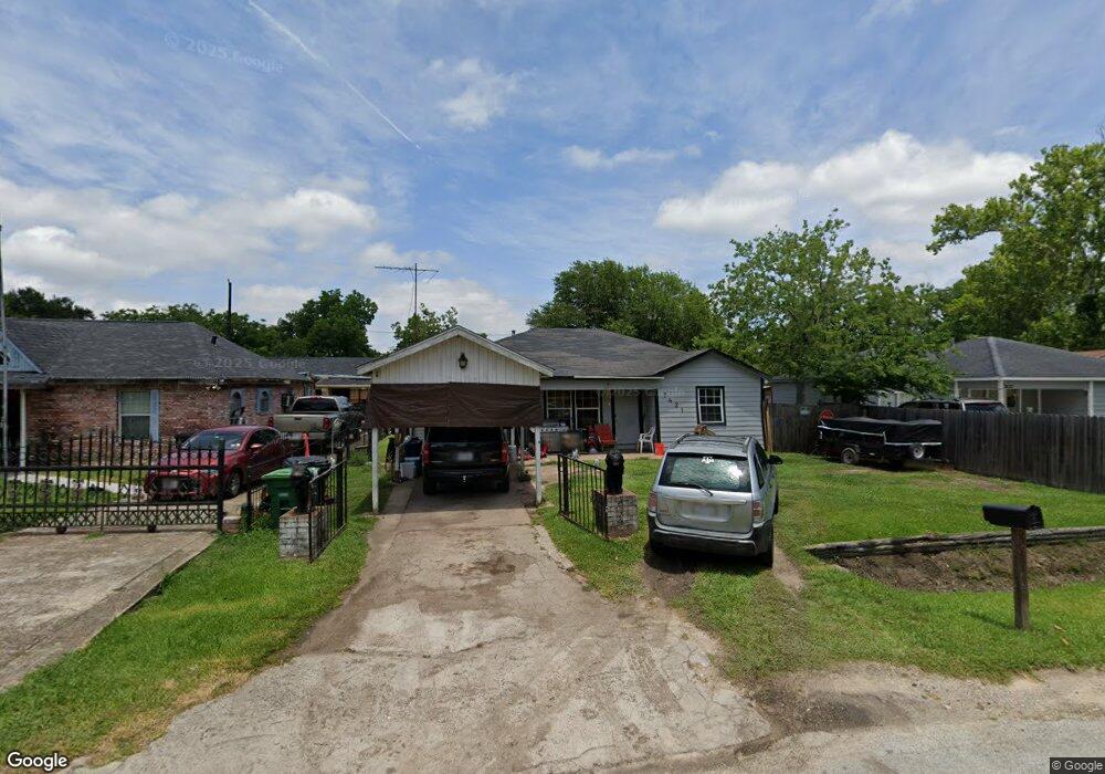 7421 Saint Louis St, Houston, TX 77028 - photo 1