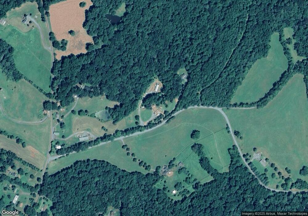 35 Cherry Ln, Castleton, VA 22716 - photo 1