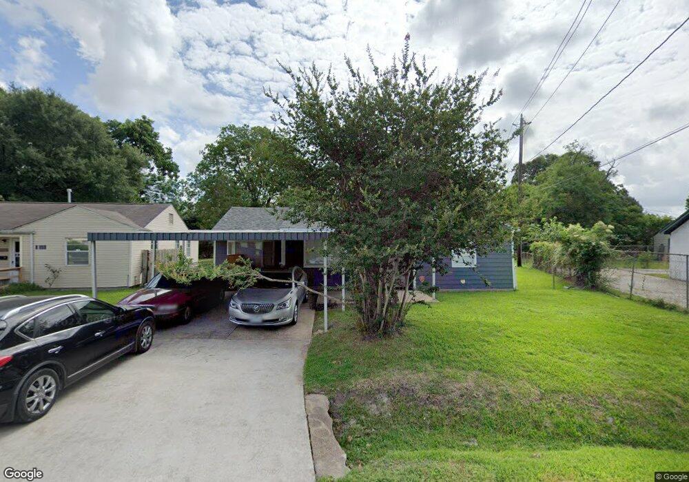 9902 Genemaury St, Houston, TX 77088 - photo 1