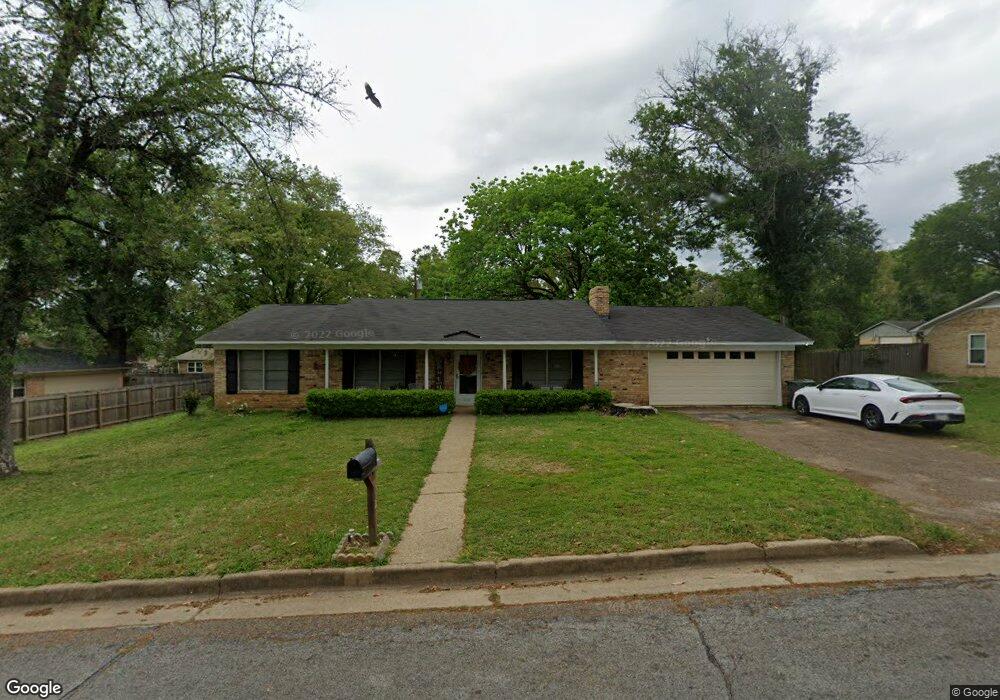 712 Pam Dr, Tyler, TX 75703 - photo 1