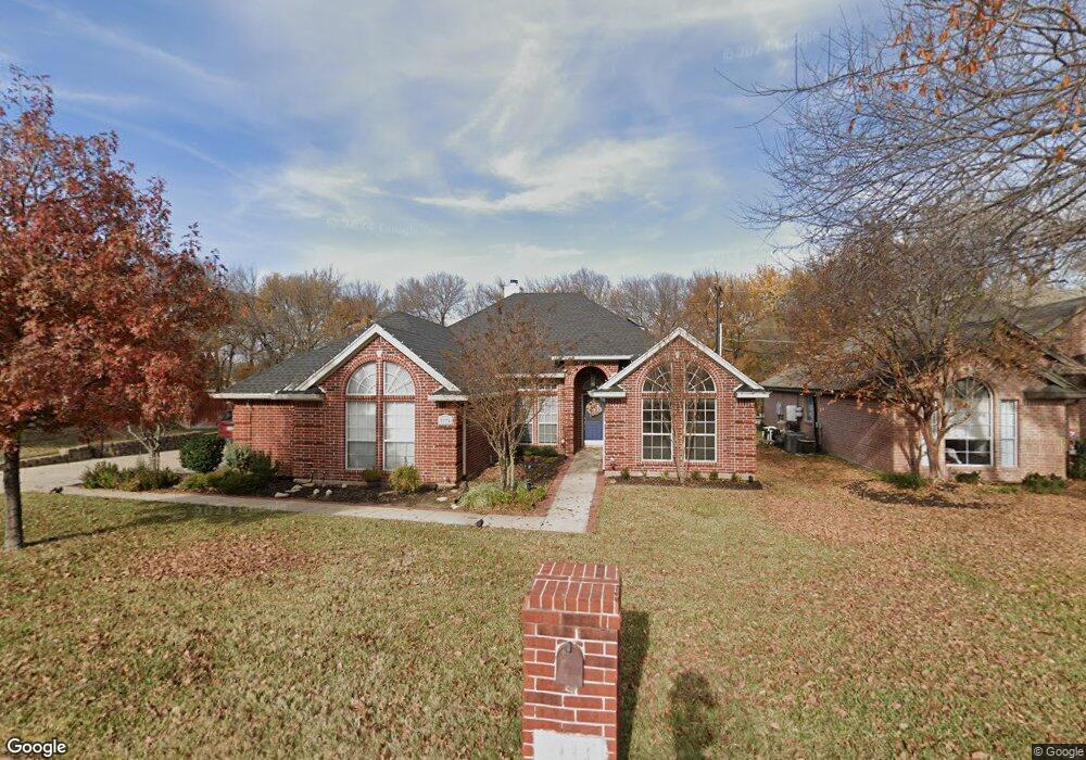 3134 Oakview Dr, Hurst, TX 76054 - photo 1