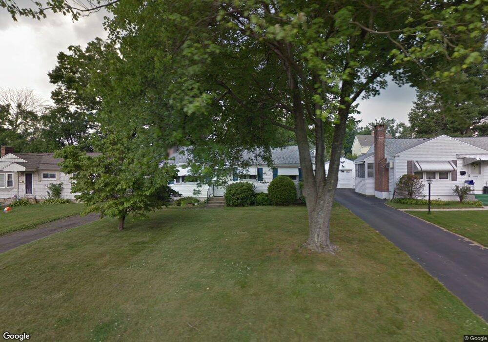 41 Marmor Ct, Wethersfield, CT 06109 - photo 1