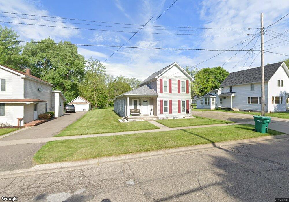 301 N Maple St, Flushing, MI 48433 - photo 1