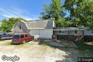 330 S Plum St, Moweaqua, IL 62550
